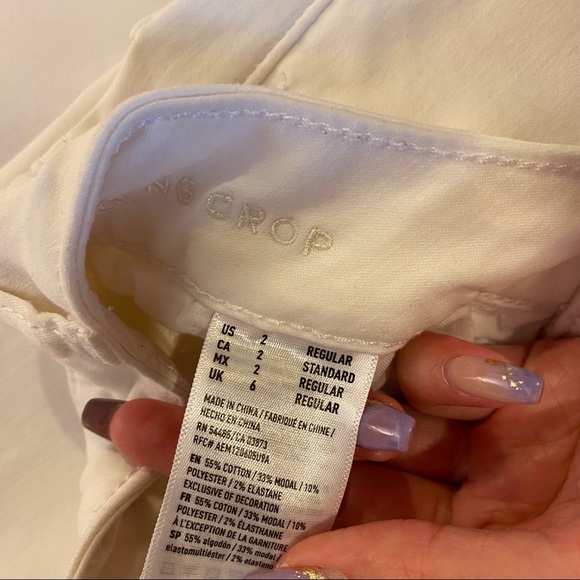 AMERICAN EAGLE white ripped jeans - Picture 4 of 7